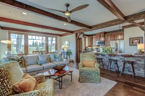 Living Room--- Open Floor Plan, Warm and Inviting 