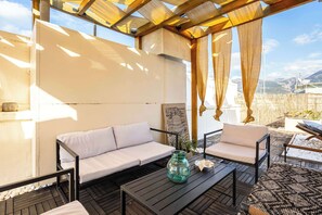 Outdoor seating area