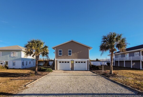613 Ocean Blvd (Flippin Out [Int Ext Aerials]) - watermarked (35)