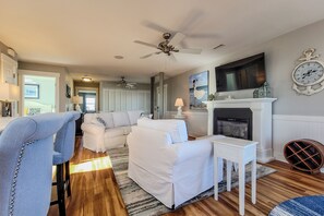 613 Ocean Blvd (Flippin Out [Int Ext Aerials]) - watermarked (3)