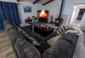 Large Sectional Sofa that seats 8 persons