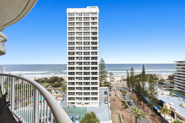 Refreshing scenery in the balcony area with the ocean and the city views