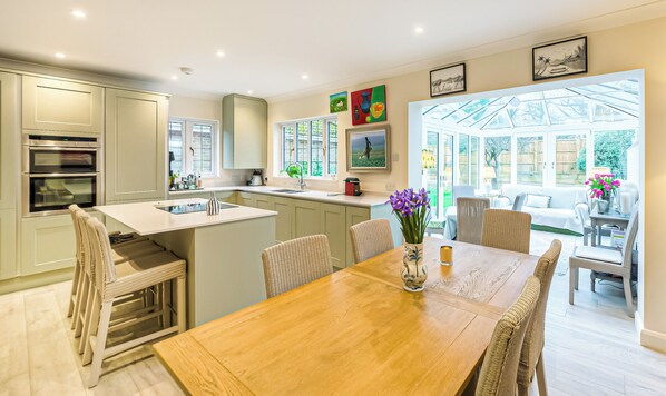 Dining room table