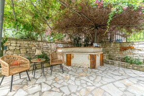 Coffee table on the courtyard