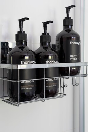 Équipements de salle de bain