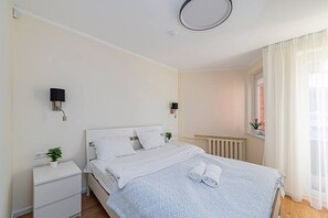 Bed room with balcony