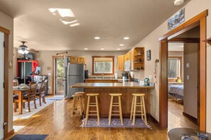 From coffee to cookouts, this space has you covered.