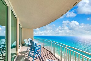 Aqua Resort 2003 balcony