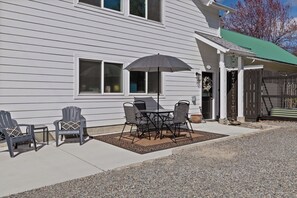 Front Entrance- Outside seating and propane BBQ