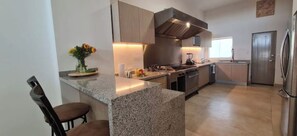 Full equipped kitchen