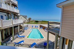 pool from balcony