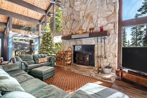 Fireplace, Indoors, Building, Furniture, Living Room