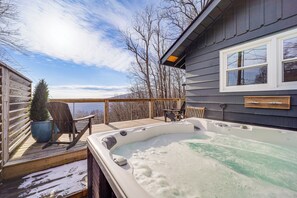 Private Deck | Hot Tub | Mountain Views