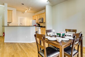 Dining Area | 1st Floor