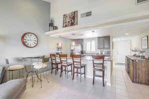 Dining Area | Dishware & Flatware Provided | Central A/C & Heat