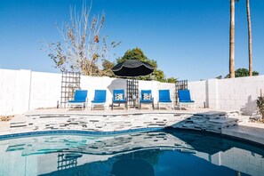 Enjoy the chaise lounges to catch a few sun rays, dry off from the pool, read your favorite book or lay back for a peaceful nap.