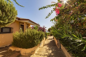 Autumn, Main Entrance, Spring, Summer, Winter