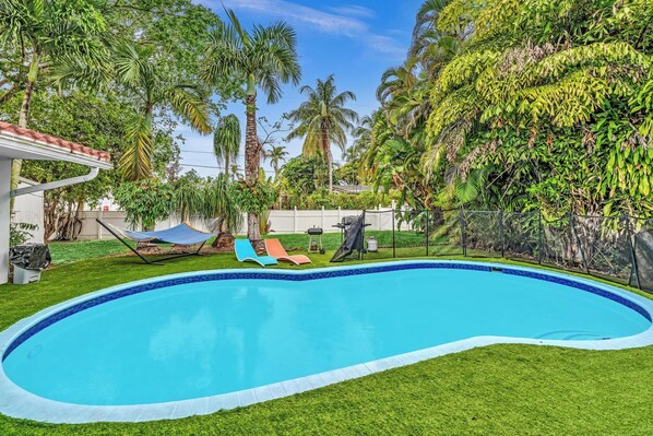 Pool