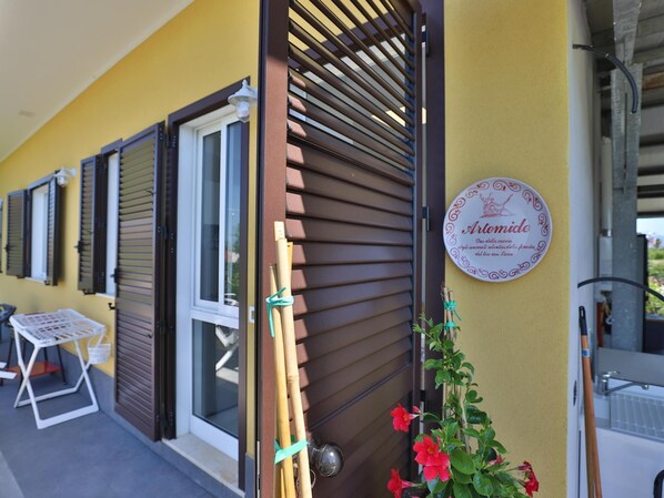 Exterior detail