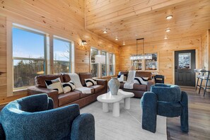 views-from-the-mountain-top-8