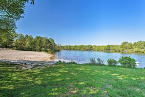 Community Lake w/ Beach