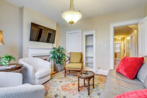 Living Room | Smart TV | Upper Level