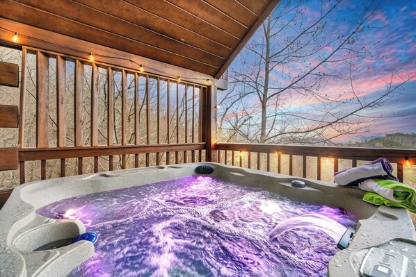 Blissful end to an adventure-filled day, the hot tub will be ready for you!