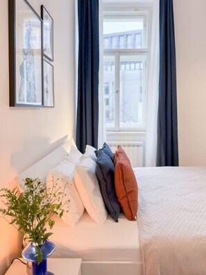 The queen size bed