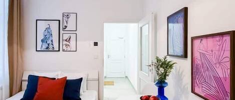 Cozy apartment for one or two people with double bed