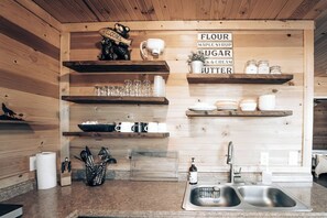 Your Culinary Haven: A Fully Equipped Kitchen with All the Essentials