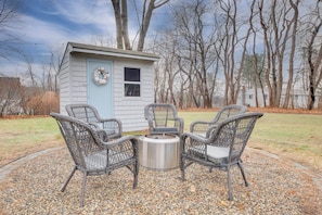 Solo Stove w/ Seating