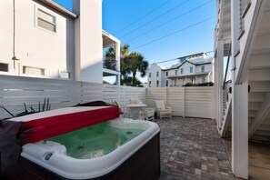 Private hot tub!