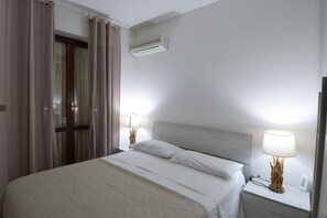 Autumn, Bedroom, Spring, Summer