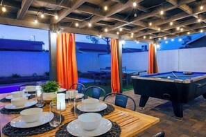 Outdoor dining