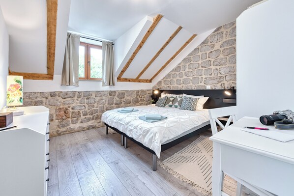 Bedroom 1 - Two single beds