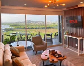 Stunning Views From the 13th Floor.