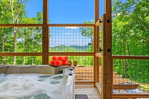 Team Hot Tub or Team Barrel Sauna? Why not enjoy the best of both worlds!