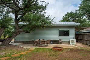 Fenced Yard