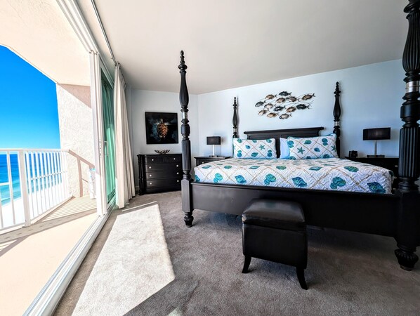 Master Suite Sleeps ON The Beach