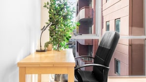 Available workspace
