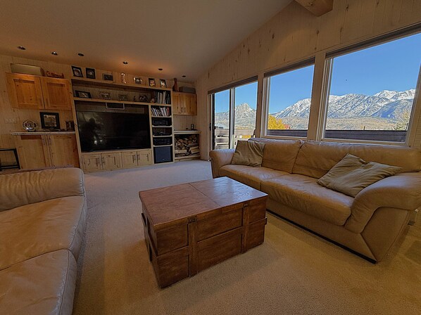 Living Room w/Amazing Views