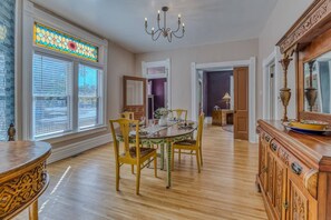 Formal Dinning Room