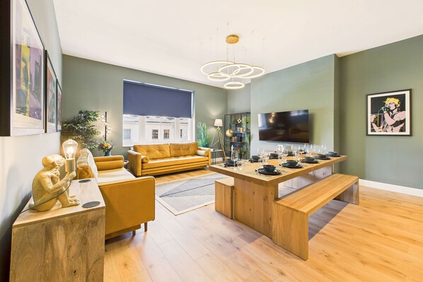 The Georgian Abode at Catharine III, Liverpool - Host & Stay