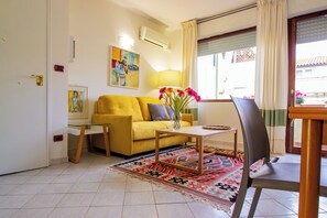 Soggiorno - Living Room
