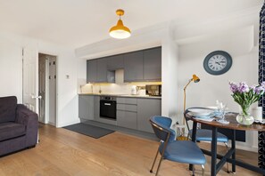 Direct Beach Access, Sea Views