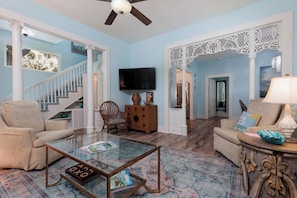 Spacious living room with Smart TV