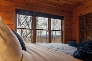 Master bedroom: see Mountains from bed