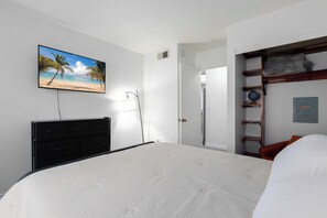 Queen Size Bedroom with Smart TV