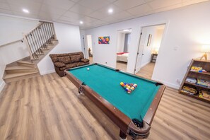 Spielezimmer