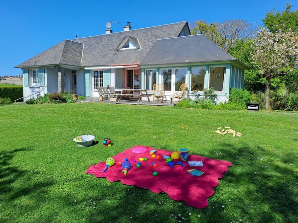Children's area